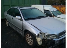 volvo s40 berlina del año 1999