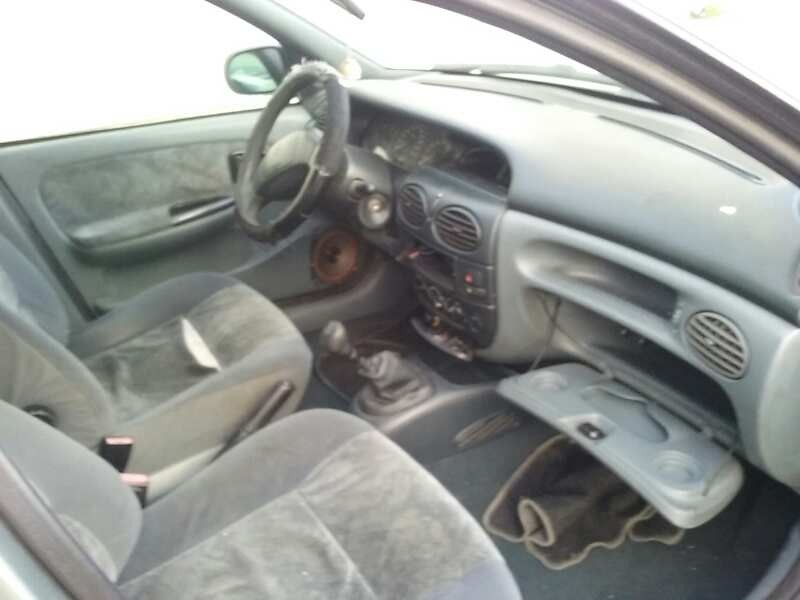 renault megane i classic (la0) del año 1998