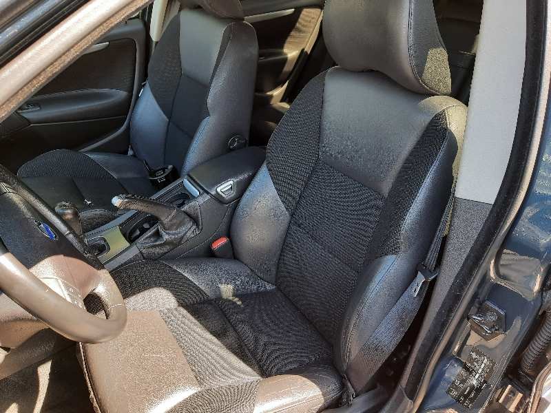 volvo s60 berlina del año 2007