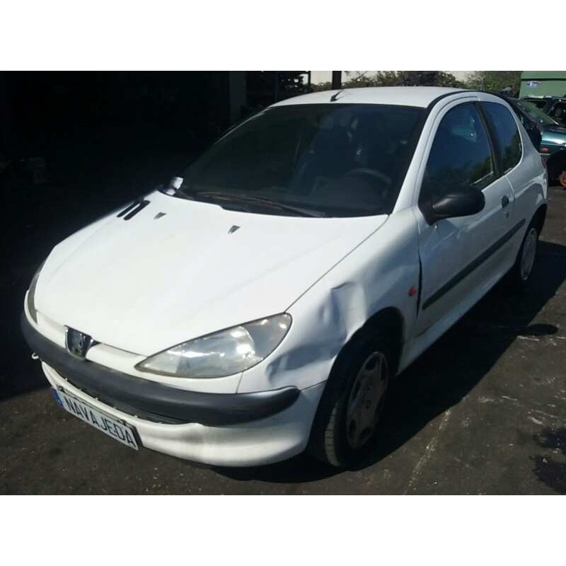 peugeot 206 berlina del año 1999