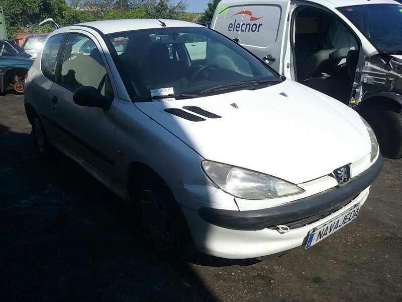 peugeot 206 berlina del año 1999