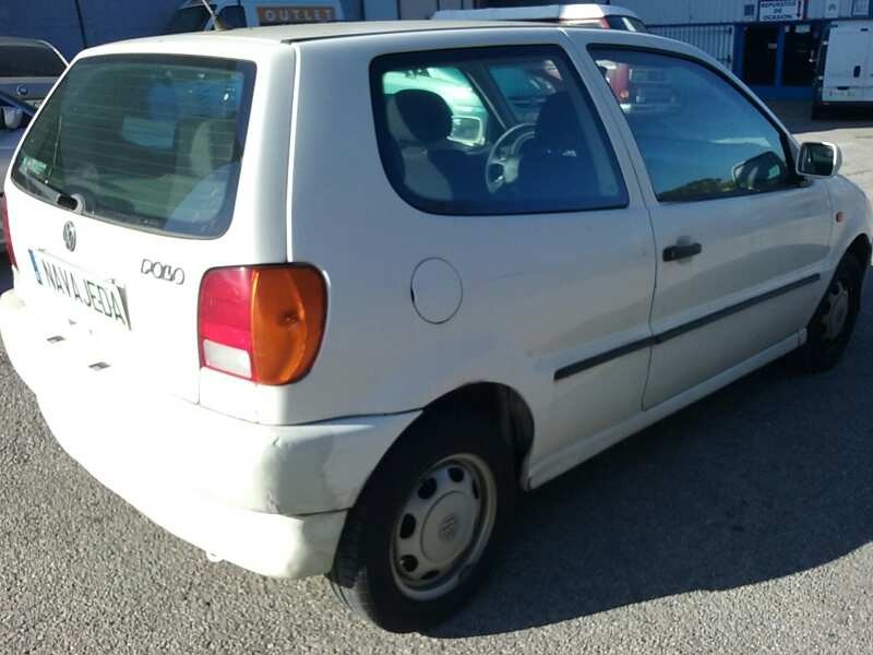volkswagen polo berlina (6n1) del año 1995