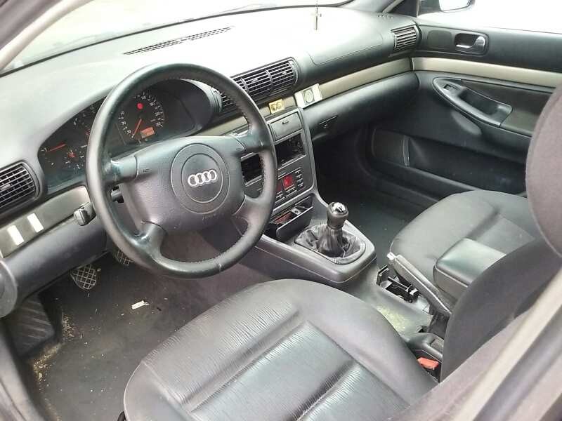 audi a4 berlina (b5) del año 1998