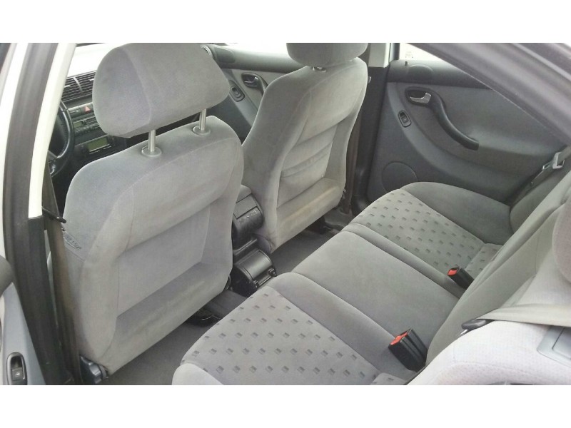 seat toledo (1m2) del año 1999