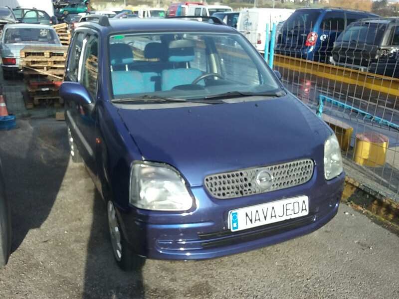 opel agila del año 2000