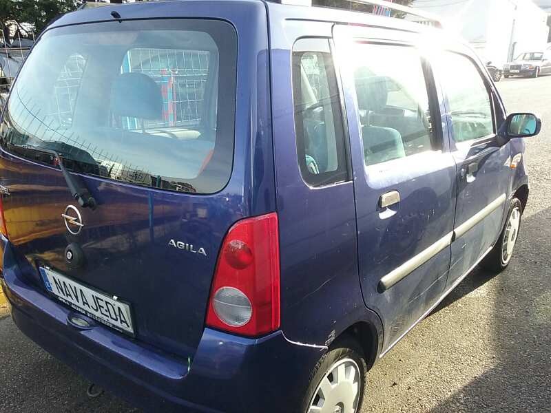 opel agila del año 2000