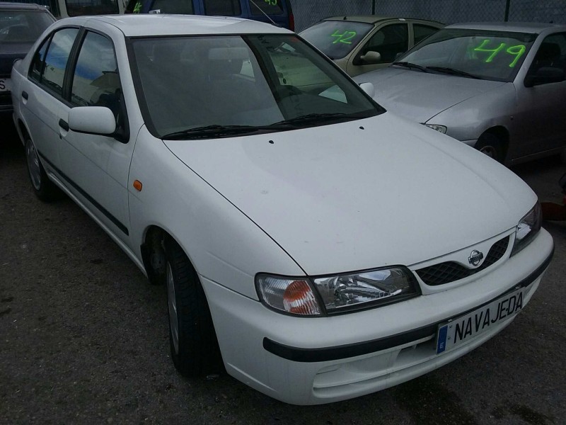 nissan almera (n15) del año 1998