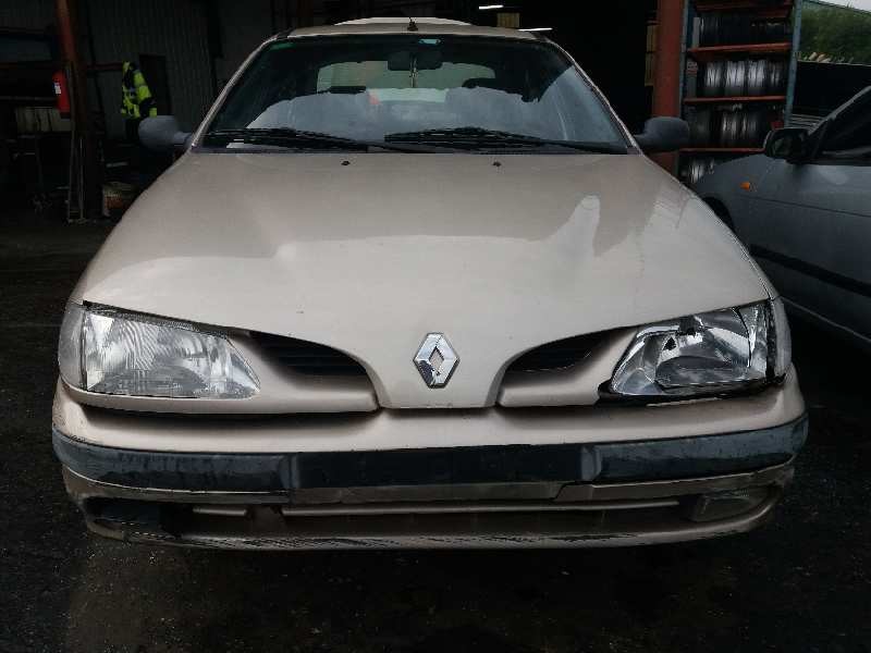 renault megane i classic (la0) del año 1998