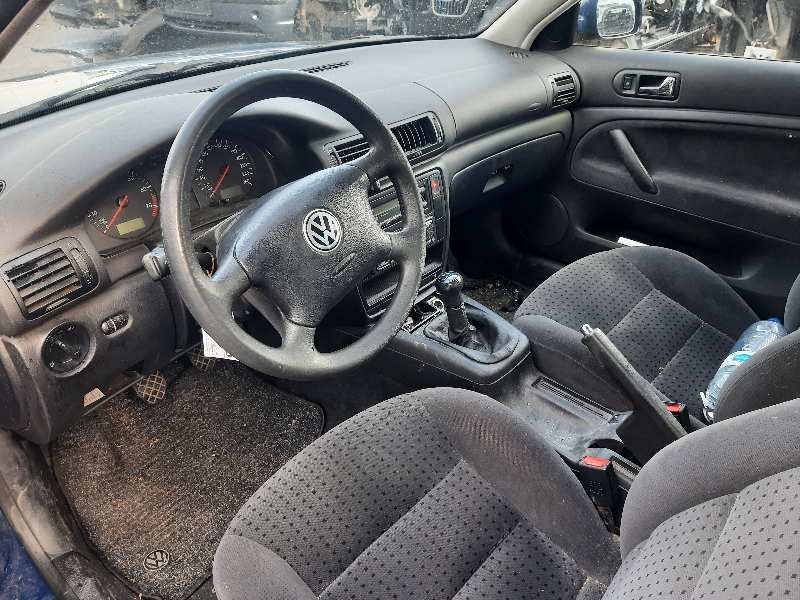 volkswagen passat berlina (3b2) del año 1999