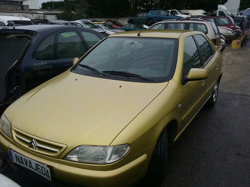 citroën xsara berlina del año 2000