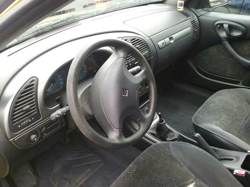 citroën xsara berlina del año 2000