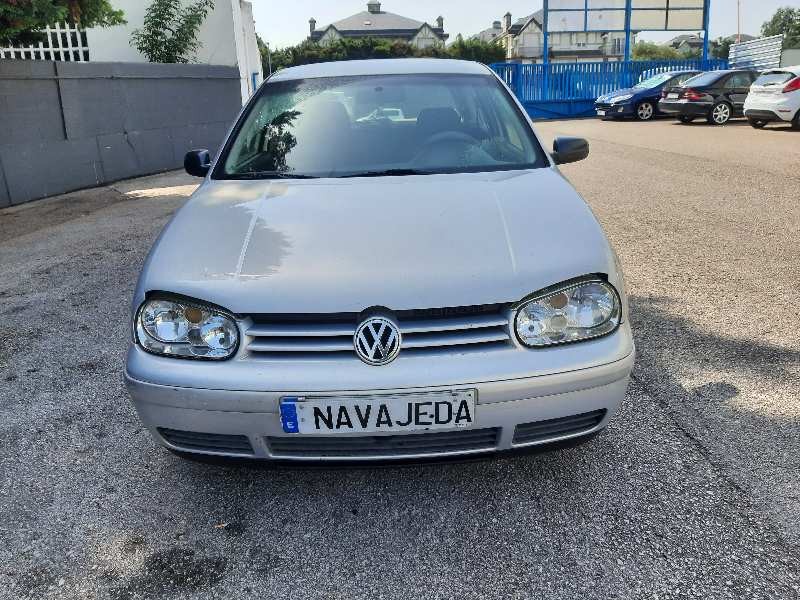 volkswagen golf iv berlina (1j1) del año 1998