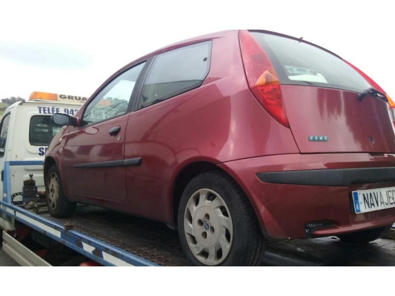 fiat punto berlina (188) del año 1999
