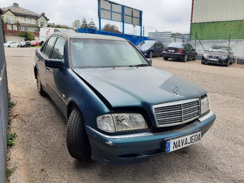 mercedes-benz clase c (w202) berlina del año 1997