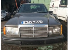 mercedes-benz clase e (w124) berlina del año 1989