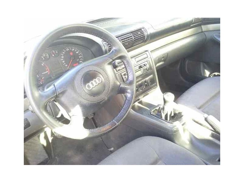 audi a4 berlina (b5) del año 1999