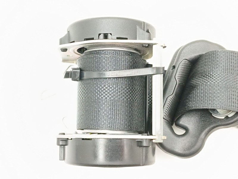 Recambio de cinturon seguridad trasero derecho para nissan juke (f15) 1.2 dig-t referencia OEM IAM 630748000A  