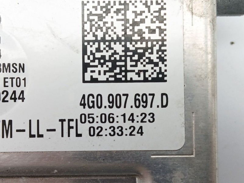 Recambio de centralita faros xenon para audi a4 ber. (b8) 2.0 tdi referencia OEM IAM 4G0907697D  