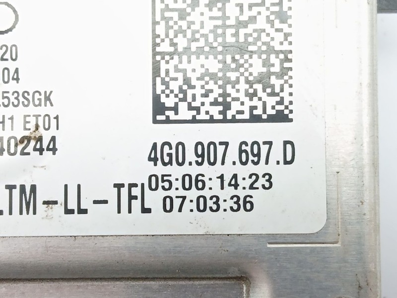 Recambio de centralita faros xenon para audi a4 ber. (b8) 2.0 tdi referencia OEM IAM 4G0907697D  