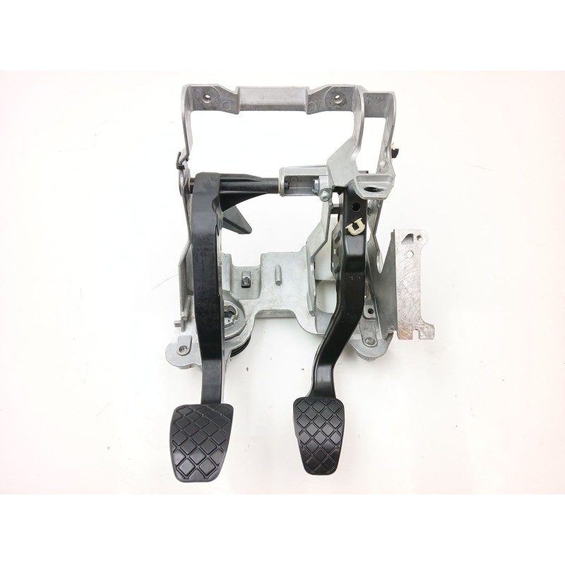 Recambio de pedal embrague para audi a4 ber. (b8) 2.0 tdi referencia OEM IAM 8K1721117  8K1721316B