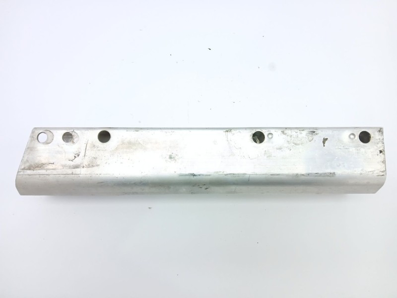 Recambio de refuerzo paragolpes trasero para audi a4 ber. (b8) 2.0 tdi referencia OEM IAM 8K0807332A  