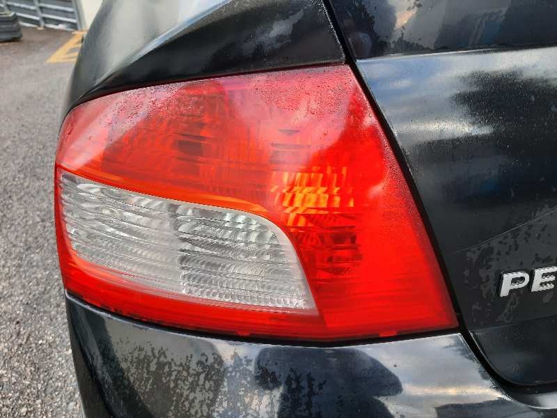 peugeot 407 del año 2004