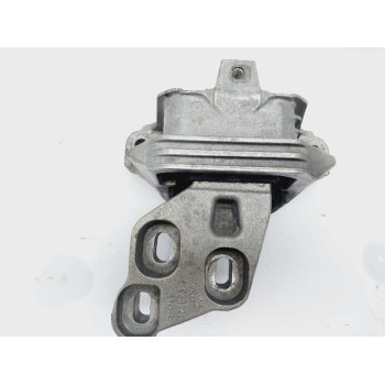 SOPORTE MOTOR IZQUIERDO A2462400617 