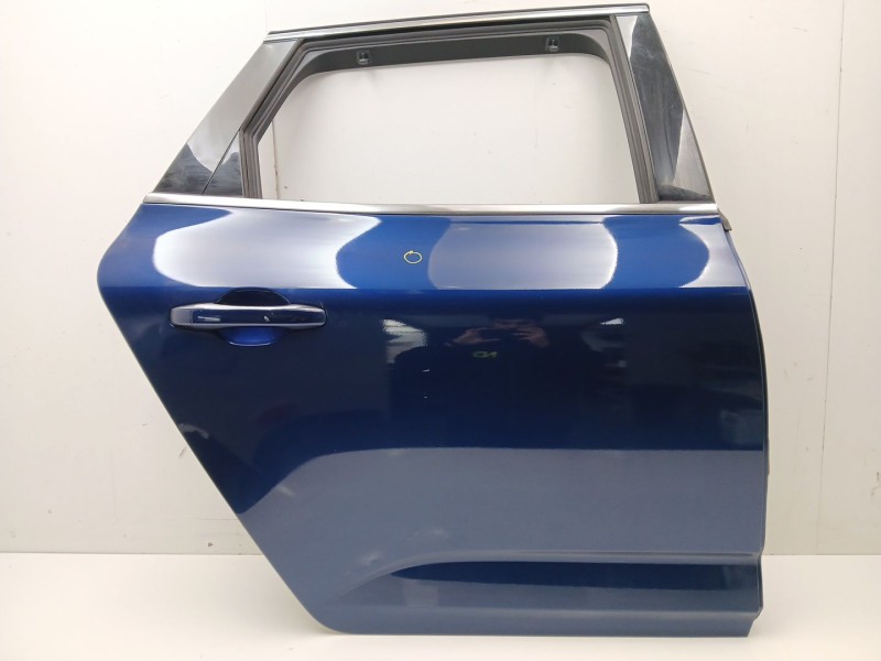 Recambio de puerta trasera derecha para renault talisman (lp_) 1.6 dci 130 referencia OEM IAM 821006552R  