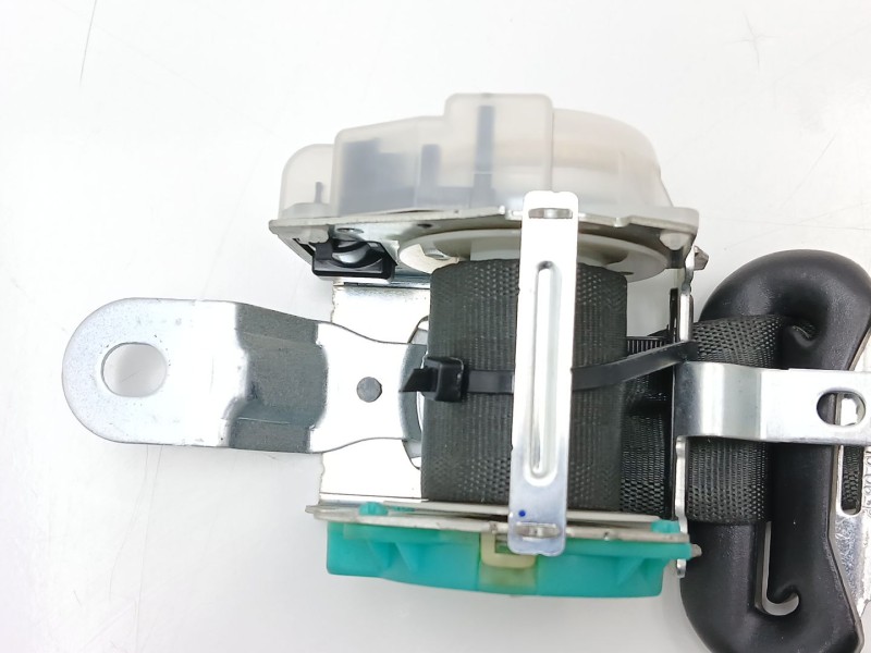Recambio de cinturon seguridad trasero derecho para hyundai i30 classic referencia OEM IAM 89820A6000RY  