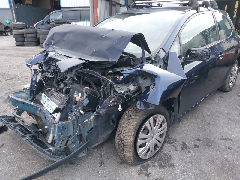 toyota auris (_e15_) del año 2008