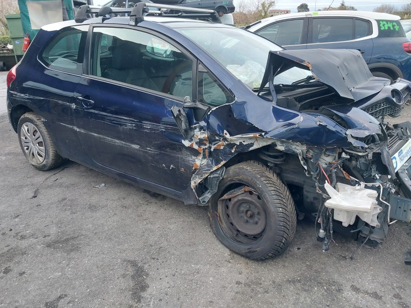 toyota auris (_e15_) del año 2008