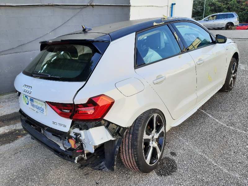 audi a1 sportback (gba) del año 2022