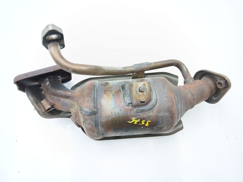 Recambio de catalizador para toyota yaris city referencia OEM IAM 171400Q100  