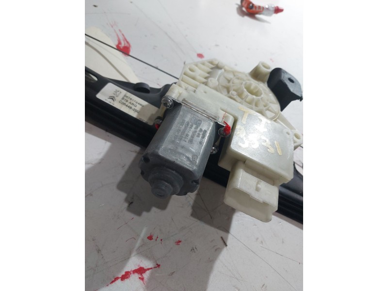 Recambio de elevalunas trasero izquierdo para citroën c4 picasso seduction referencia OEM IAM 9676172480 C06448200 