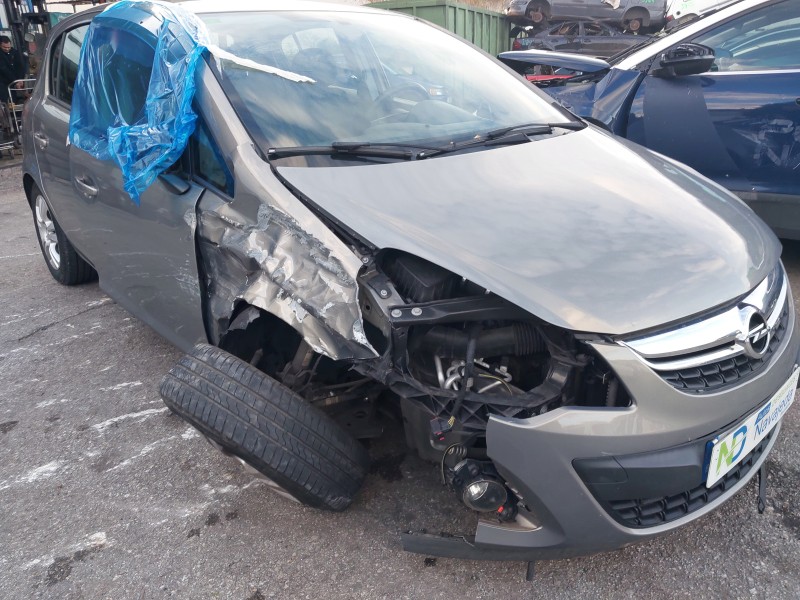opel corsa d (s07) del año 2013