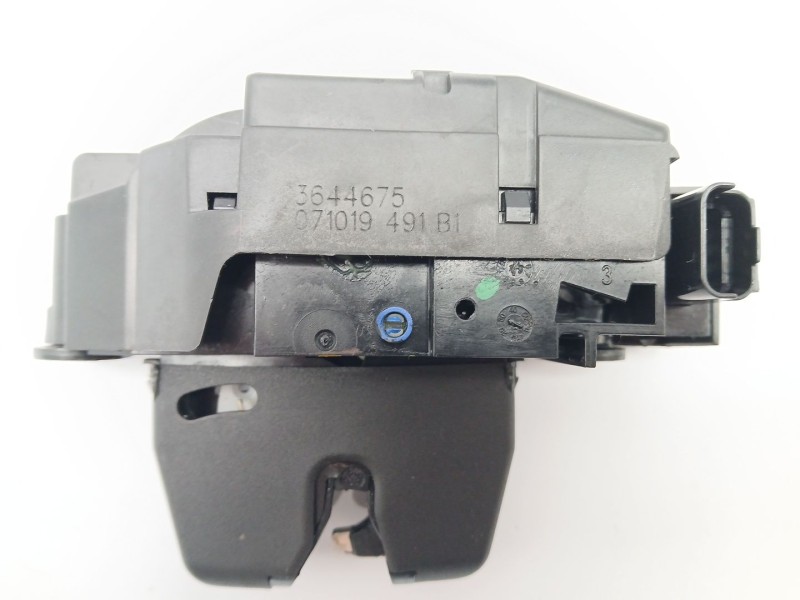 Recambio de cerradura maletero / porton para opel crossland x / crossland (p17, p2qo) 1.2 (75) referencia OEM IAM 3644675  