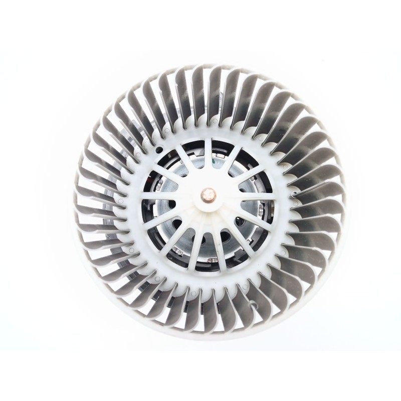 Recambio de motor calefaccion para opel crossland x / crossland (p17, p2qo) 1.2 (75) referencia OEM IAM HB613001  