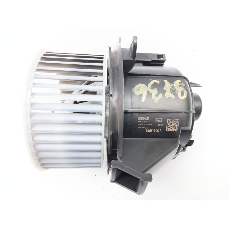 Recambio de motor calefaccion para opel crossland x / crossland (p17, p2qo) 1.2 (75) referencia OEM IAM HB613001  