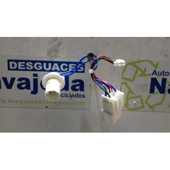 PORTALAMPARAS TRASERO IZQUIERDO 