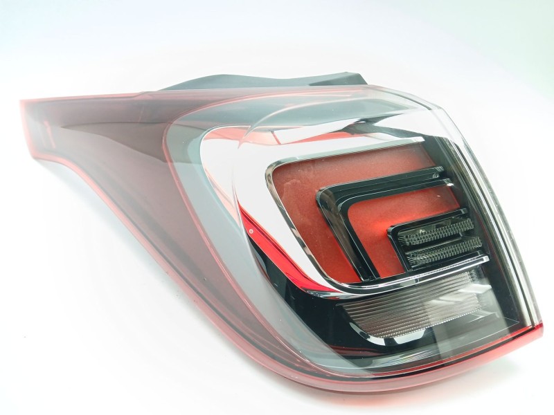 Recambio de piloto trasero izquierdo para opel crossland x / crossland (p17, p2qo) 1.2 (75) referencia OEM IAM 39137519  