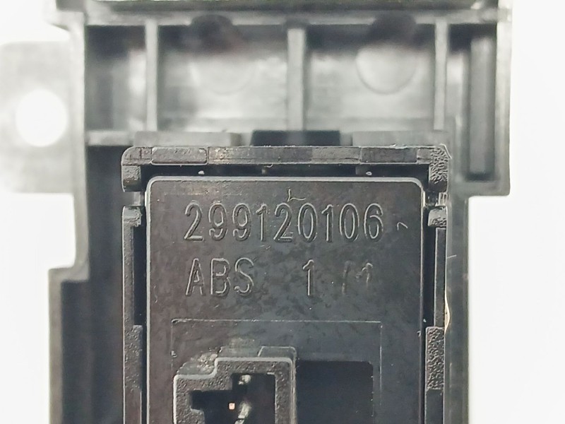 Recambio de mando multifuncion para kia carens iv 1.7 crdi referencia OEM IAM 2999120106  299128768