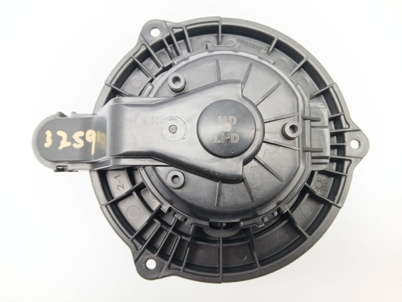 Recambio de motor calefaccion para kia carens iv 1.7 crdi referencia OEM IAM F00S3B2474  