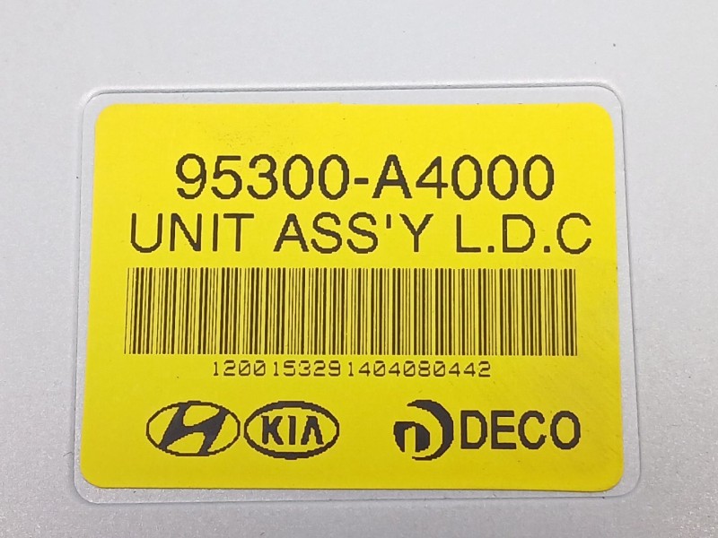 Recambio de modulo electronico para kia carens iv 1.7 crdi referencia OEM IAM 95300A4000  