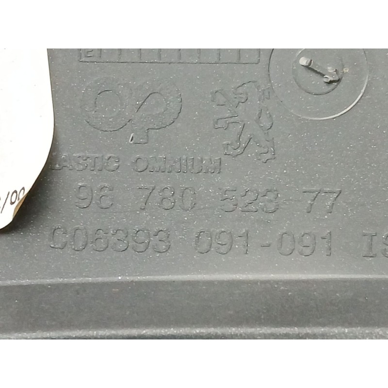 Recambio de paragolpes trasero para peugeot 2008 i (cu_) 1.6 bluehdi 100 referencia OEM IAM 9678052277 9801125577 9678052377