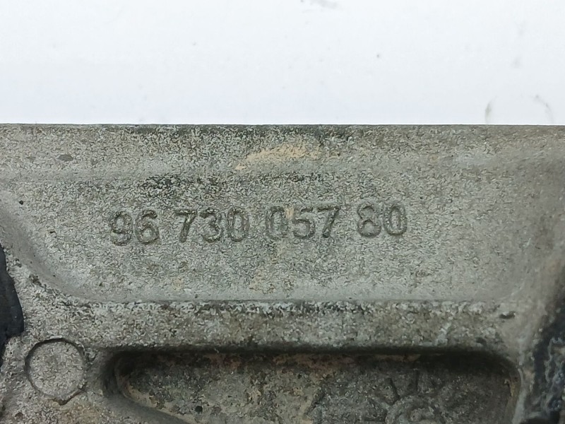 Recambio de soporte cambio para peugeot 2008 i (cu_) 1.6 bluehdi 100 referencia OEM IAM 9673005780  