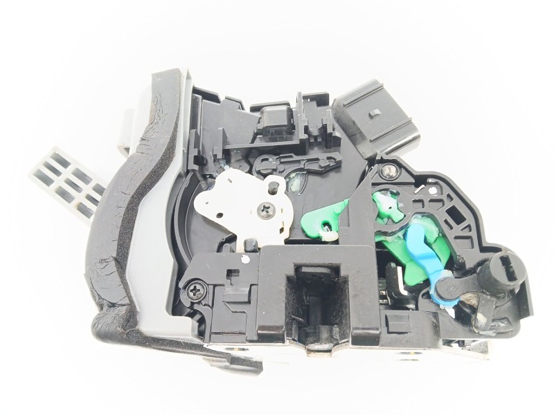 Recambio de cerradura puerta trasera izquierda para kia carens iv 1.7 crdi referencia OEM IAM 81410A4030  