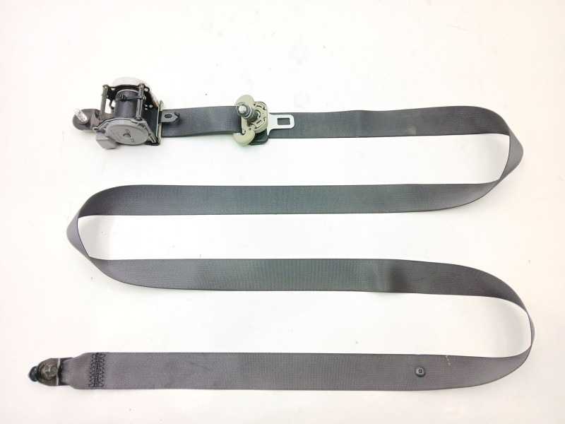 Recambio de cinturon seguridad trasero derecho para kia carens iv 1.7 crdi referencia OEM IAM 89880A4000DCM  