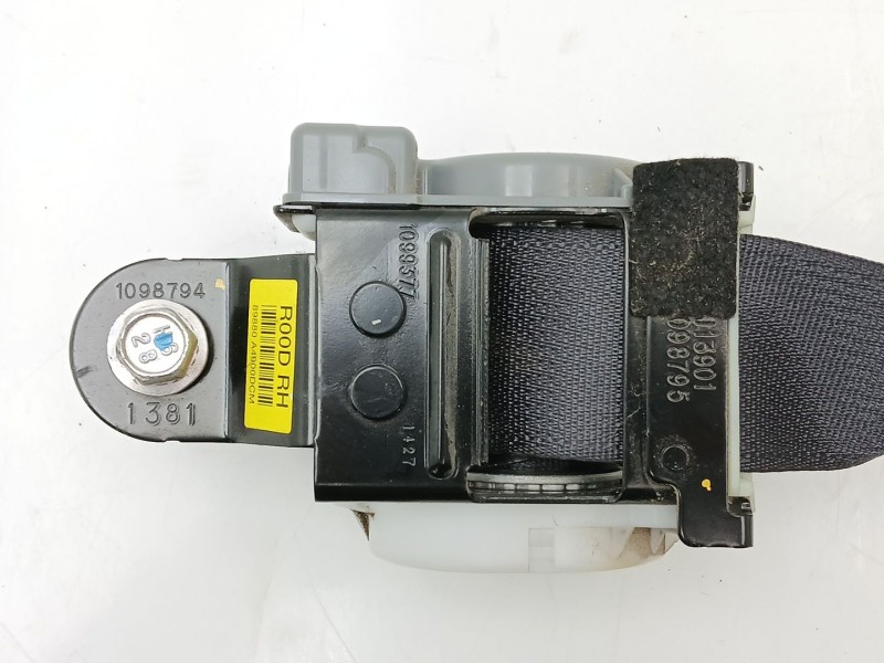 Recambio de cinturon seguridad trasero derecho para kia carens iv 1.7 crdi referencia OEM IAM 89880A4000DCM  