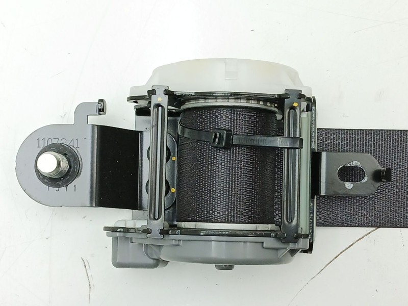 Recambio de cinturon seguridad trasero izquierdo para kia carens iv 1.7 crdi referencia OEM IAM 89870A4000DCM  