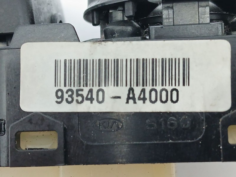 Recambio de mando retrovisor para kia carens iv 1.7 crdi referencia OEM IAM 93540A4000  